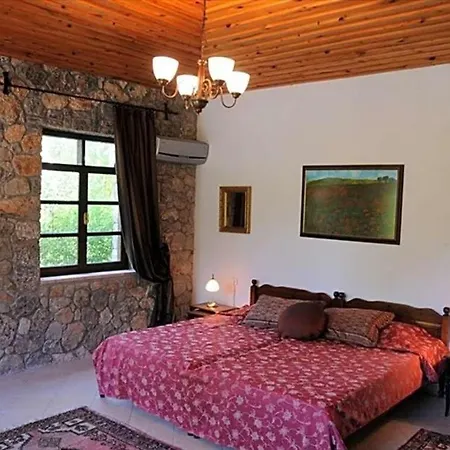 فيلة Sleeps 7 Pool Air Con فتحية